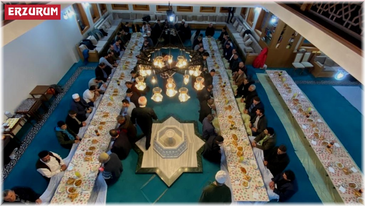 Efe hazretleri külliyesinde iftar programı