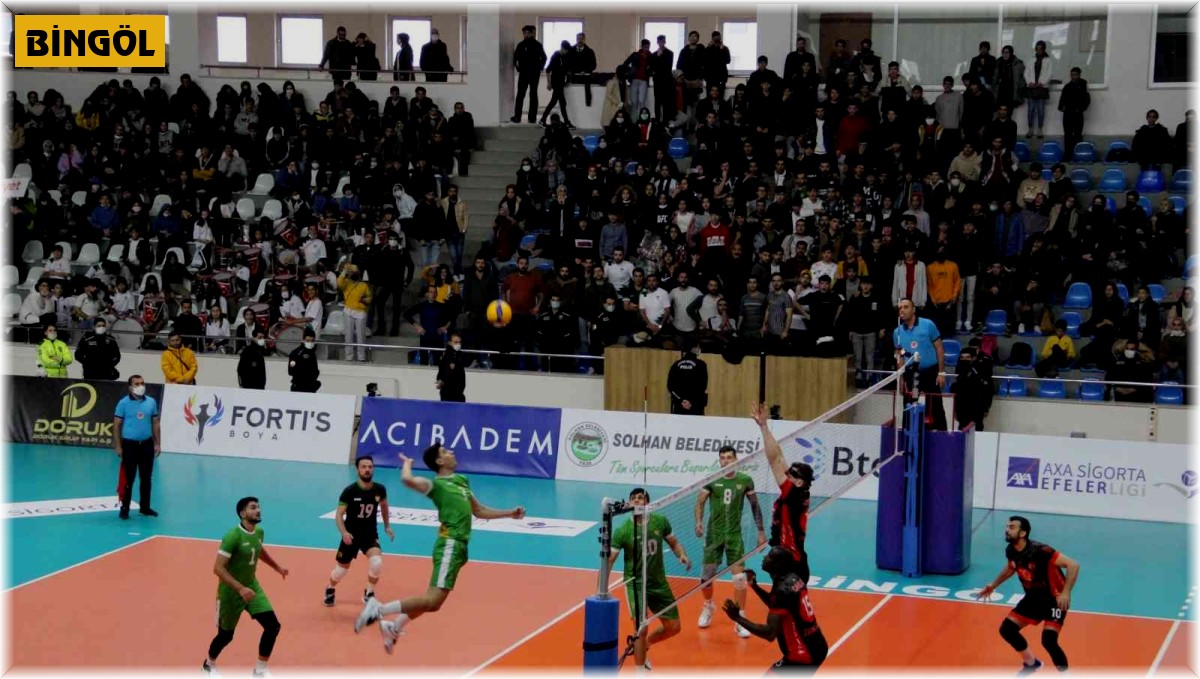 Efeler Ligi: Bingöl Solhan Spor: 0 - Ziraat Bankkart: 3