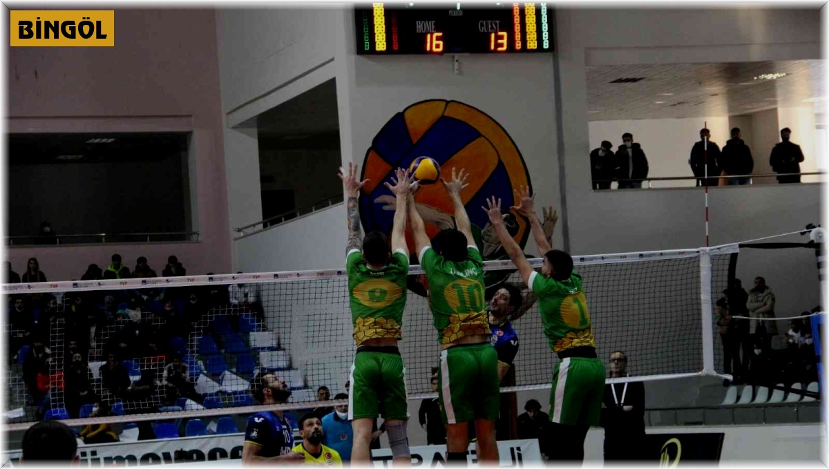 Efeler Ligi: Bingöl Solhan Spor: 3 - Fenerbahçe: 1