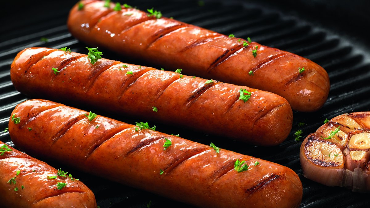 Efsane Banvit Jumbo Sosis, yeni çeşitleriyle raflarda