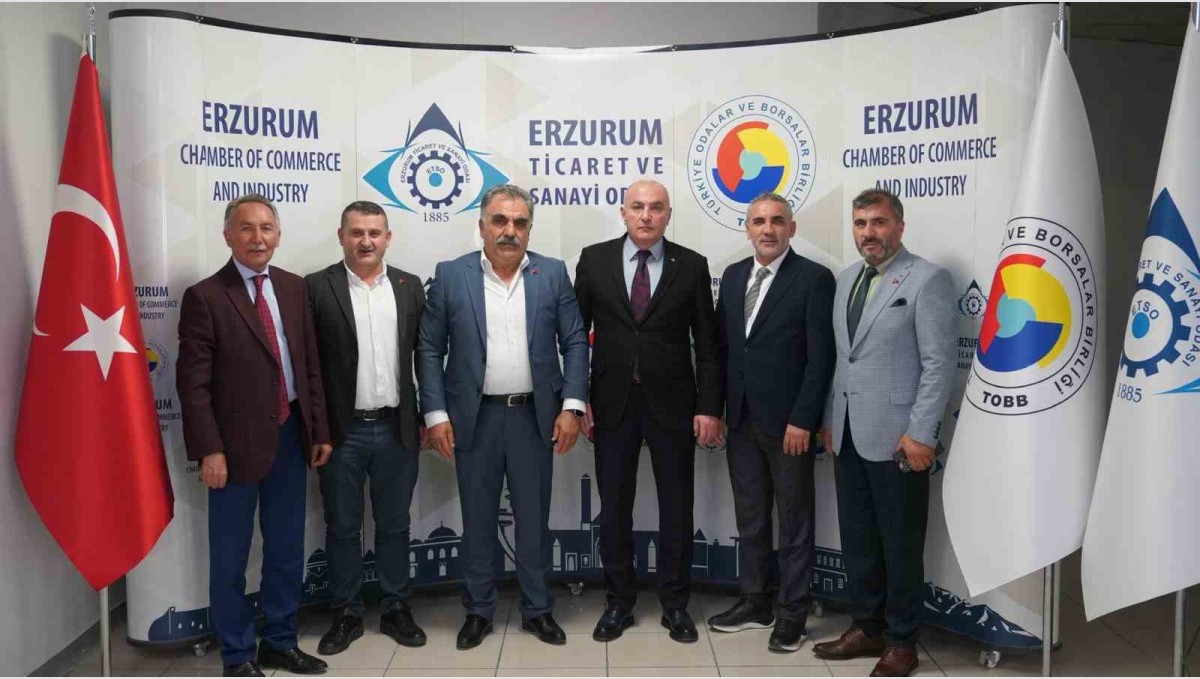 Ege Bölgesi Dernekler Birliği Federasyonu'ndan ETSO'ya ziyaret