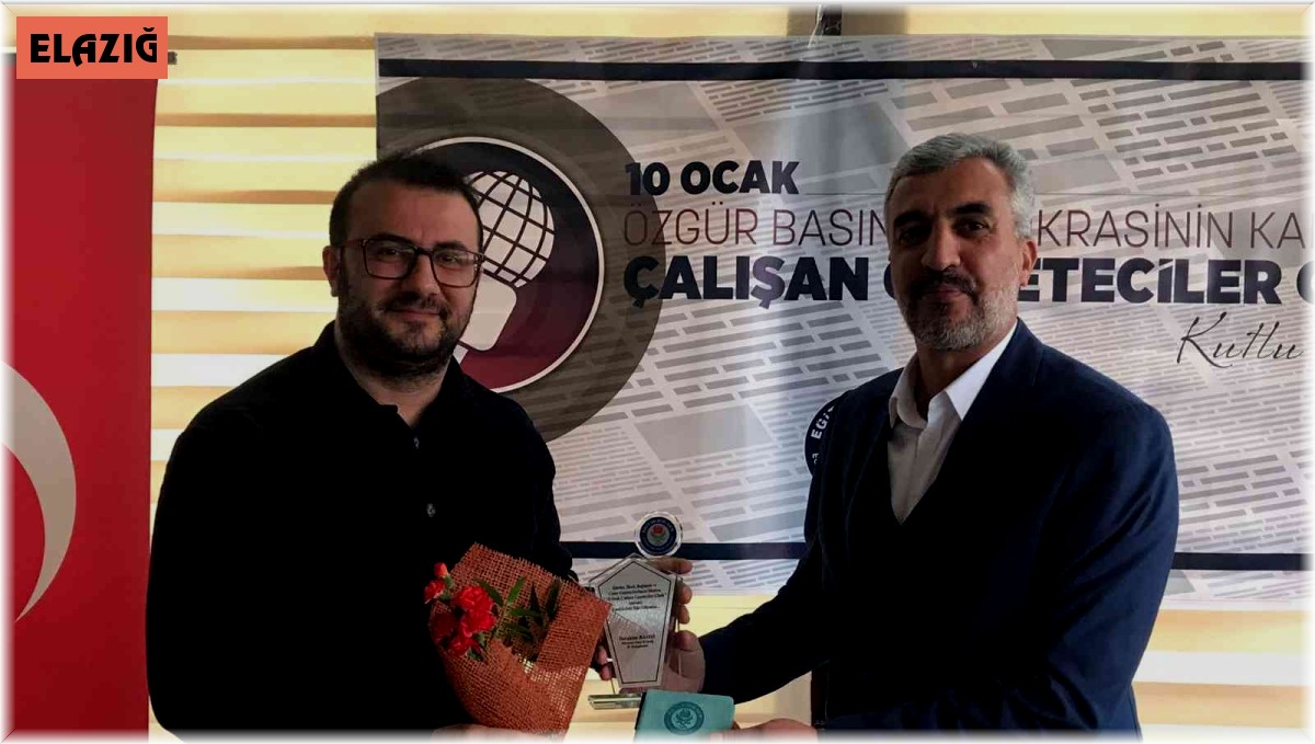 Eğitim Bir-Sen gazetecilerle bir araya geldi