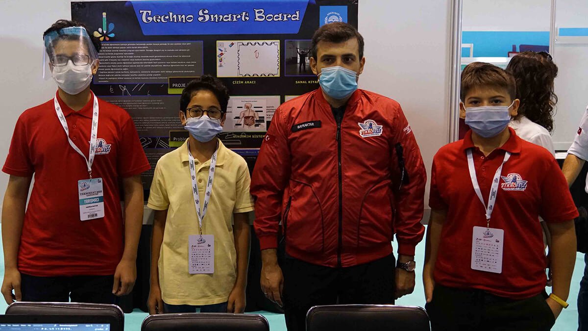 Eğitime Işık Tutacak Fikirler TEKNOFEST Eğitim Teknolojileri Yarışmasında