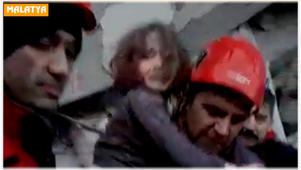 Ekipler 3 yaşındaki Meryem'i ve babasını kurtardı