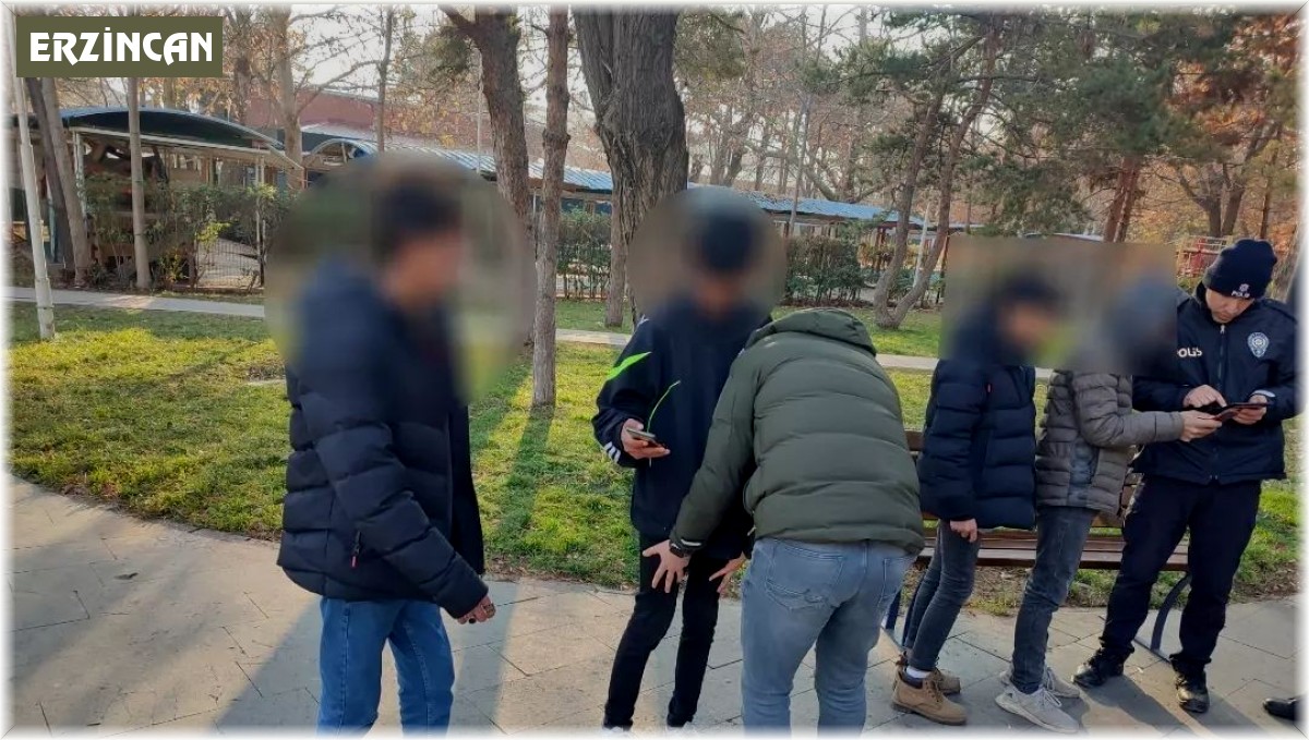 Ekipler okul çevrelerinde denetimleri sürdürüyor