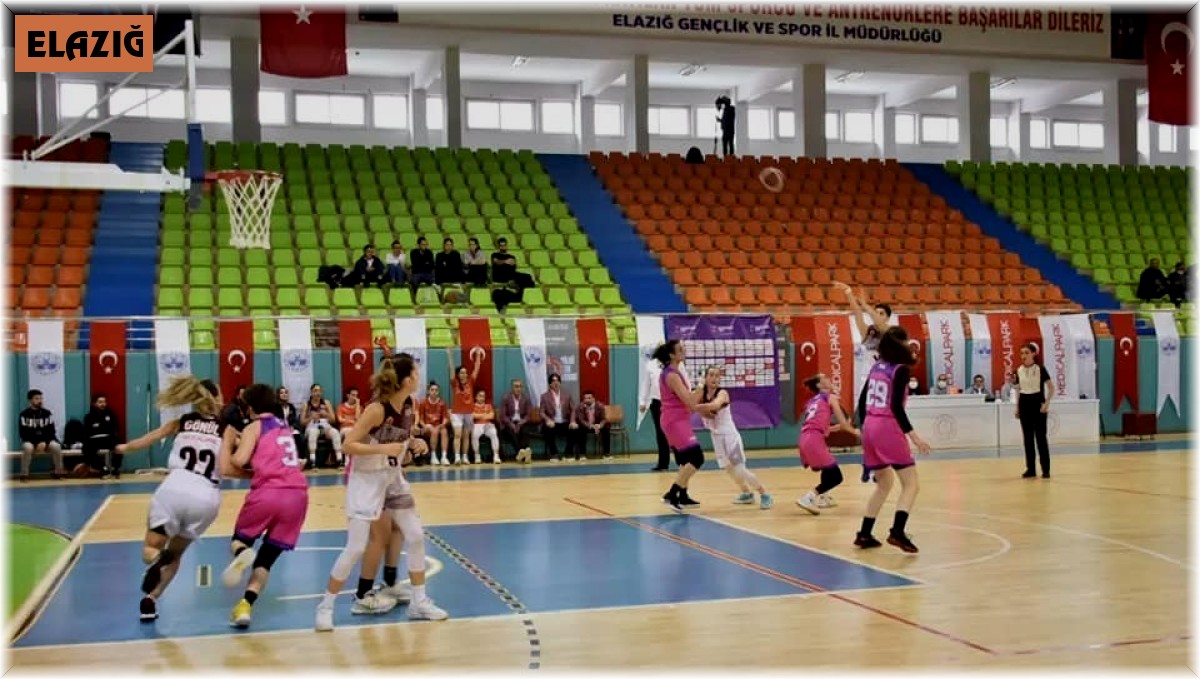 Elazığ Basketbol Kulübü, 10'da 10'la tamamladı