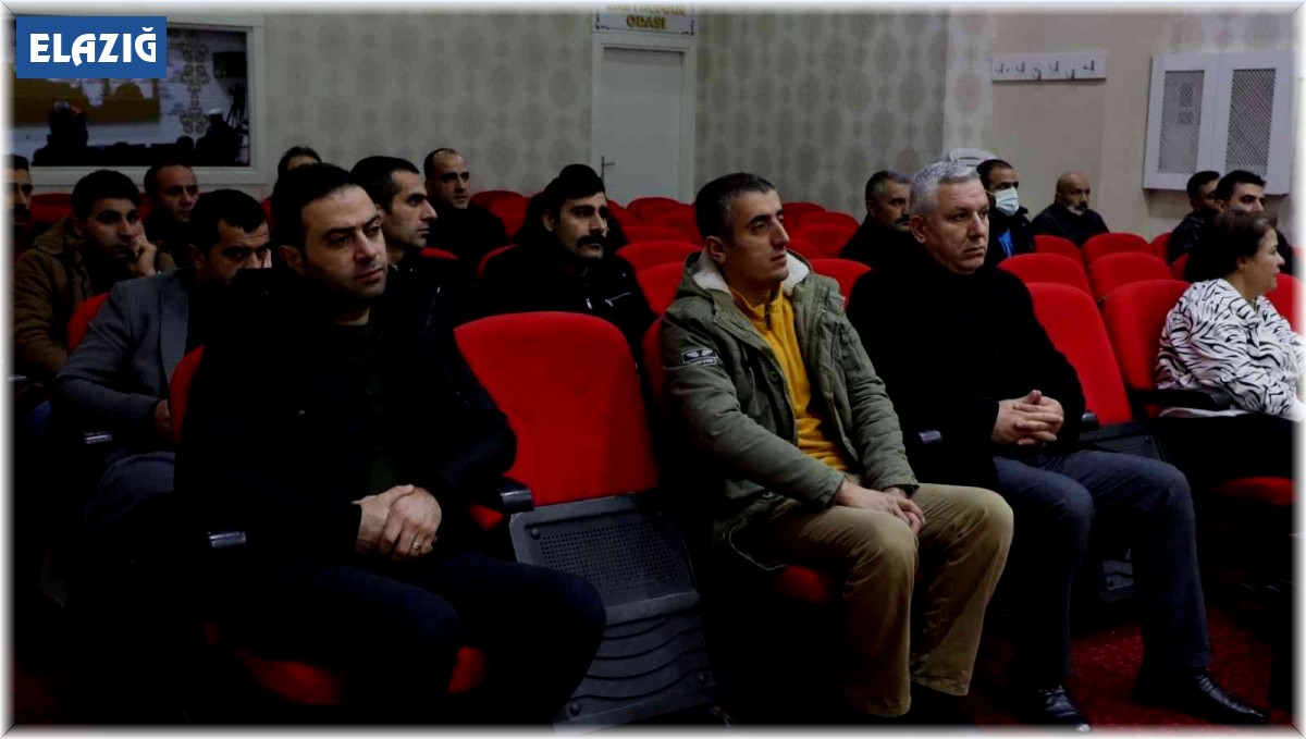 Elazığ Belediyesi çalışanlarına yönelik eğitimler sürüyor