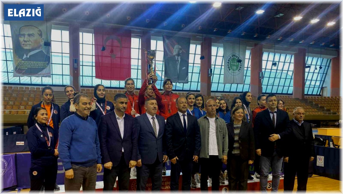 Elazığ Belediyesi kadınlar masa tenisi takımı Süper Lig'de