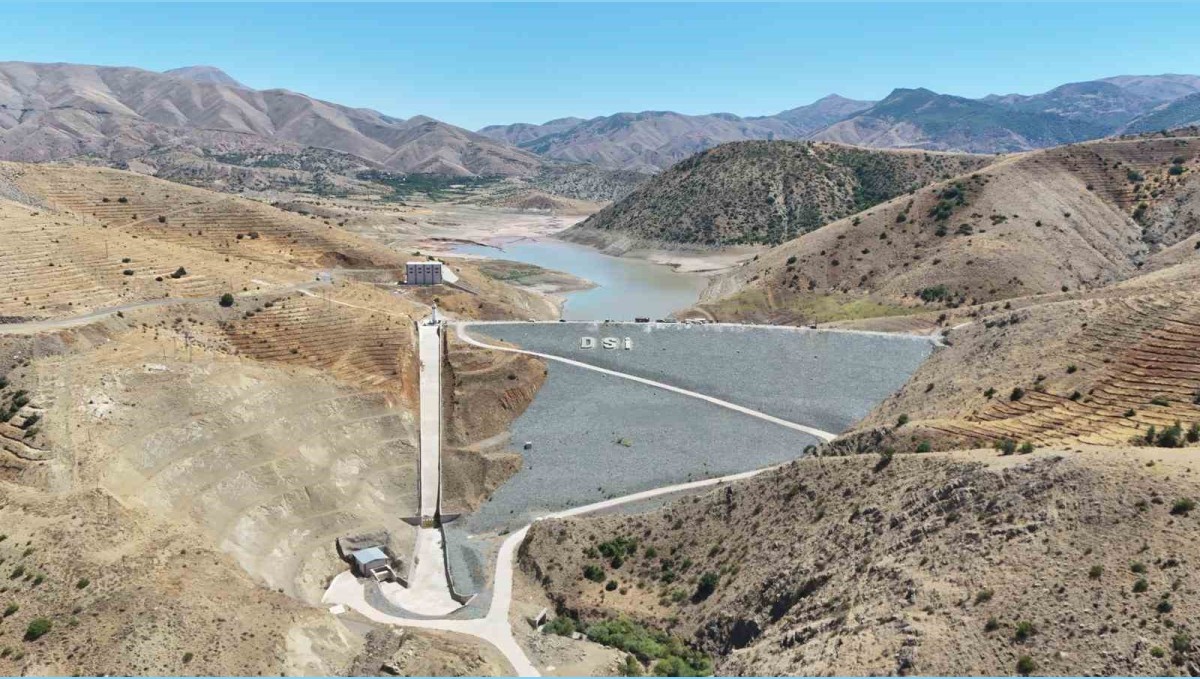Elazığ Belediyesi'nden kalıcı su hamlesi