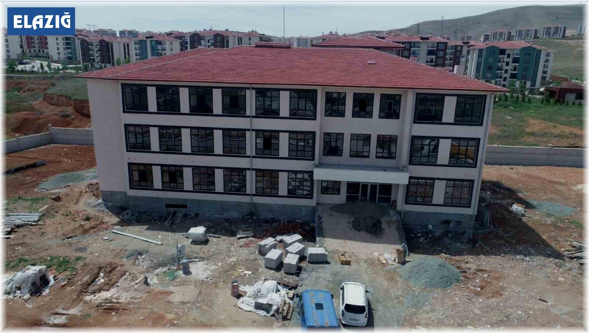Elazığ Belediyesi'nin şehre kazandıracağı okul yeni dönemde hizmet vermeye başlayacak