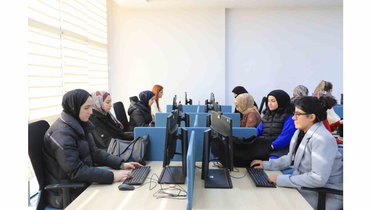 Elazığ Belediyesinde dijital eğitimler sürüyor