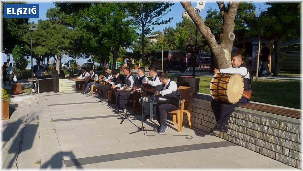 Elazığ Belediyesinden kürsübaşı etkinliği