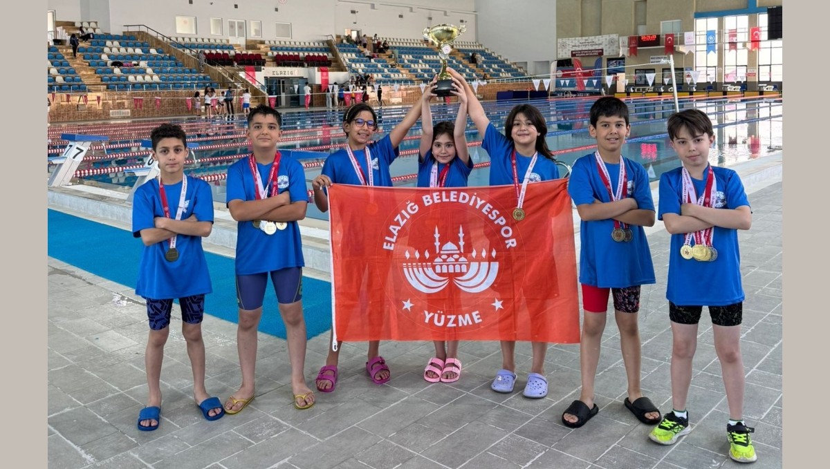 Elazığ Belediyespor Kulübü Yüzme Takımı'ndan önemli başarı