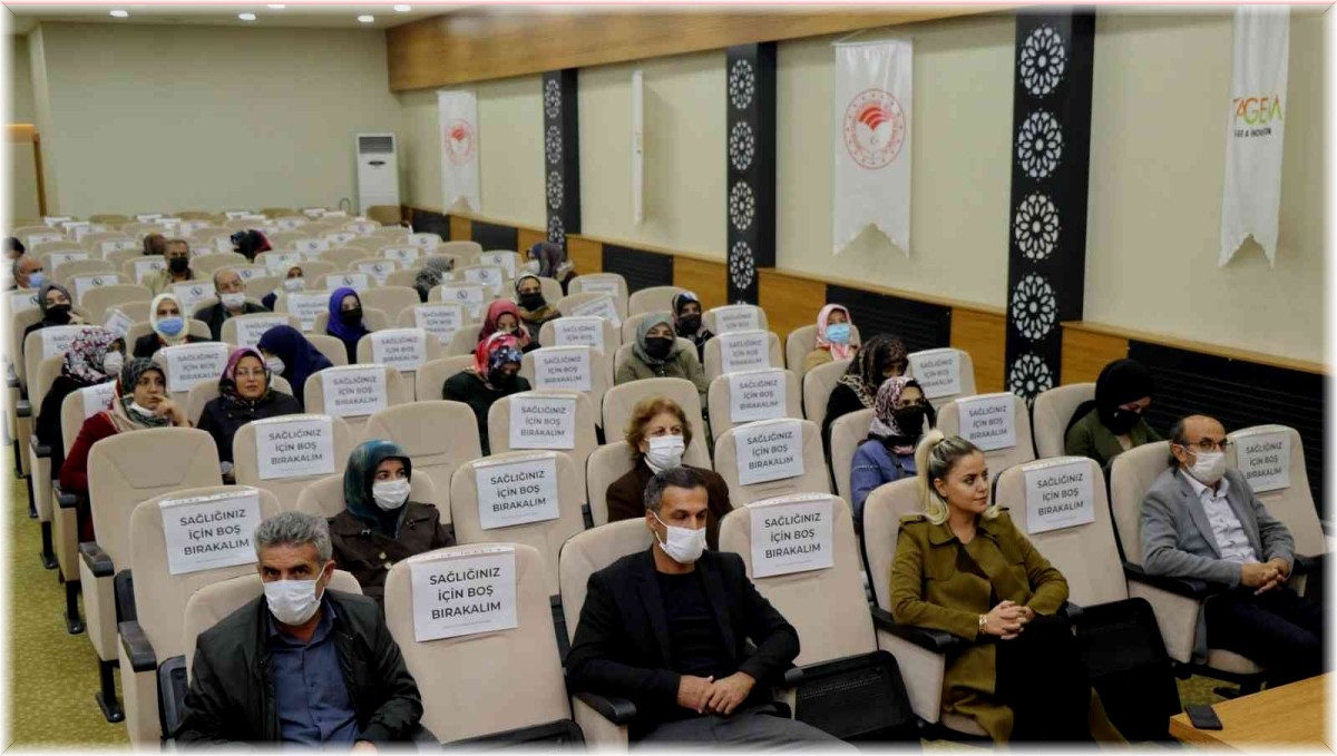 Elazığ'da 103 kadın üretici sertifikalarını aldı