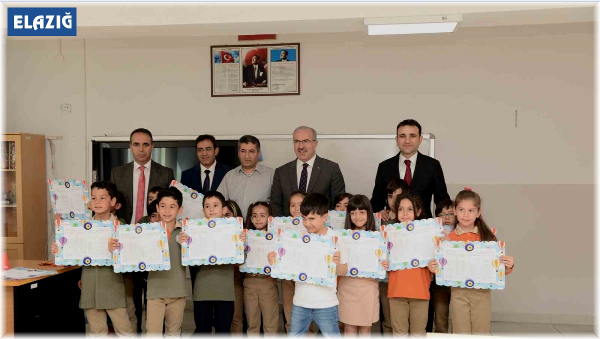 Elazığ'da 137 bin öğrenci karne aldı