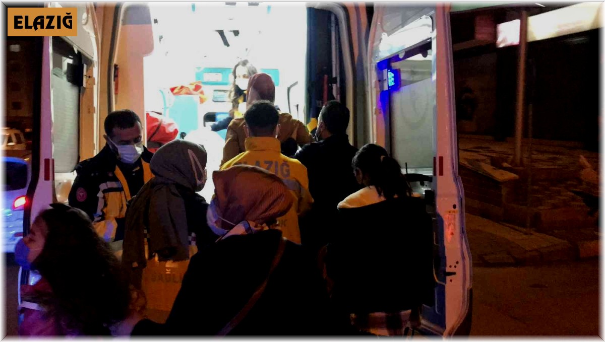 Elazığ'da 2 ayrı trafik kazası: 8 yaralı