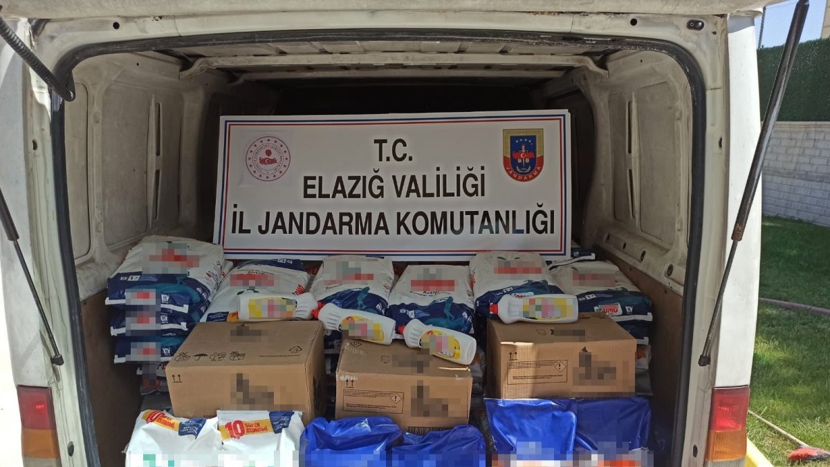 Elazığ'da 2 ton sahte temizlik malzemesi ele geçirdi