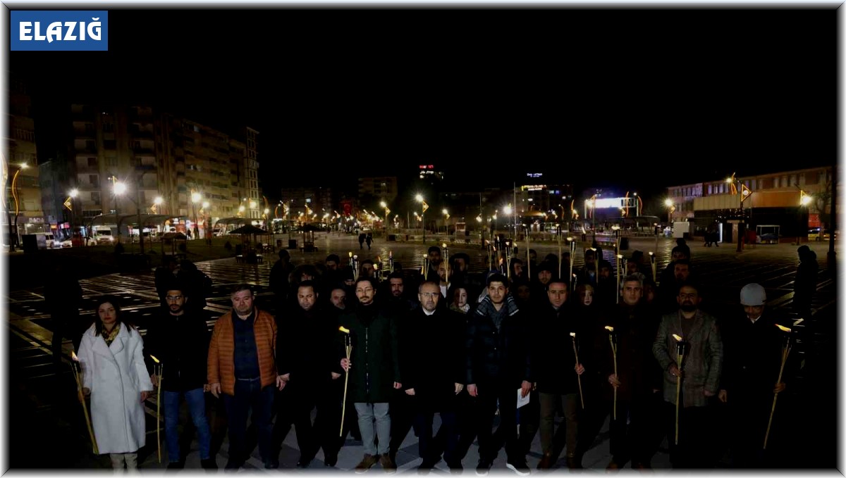 Elazığ'da 24 Ocak depreminde hayatını kaybedenler anıldı