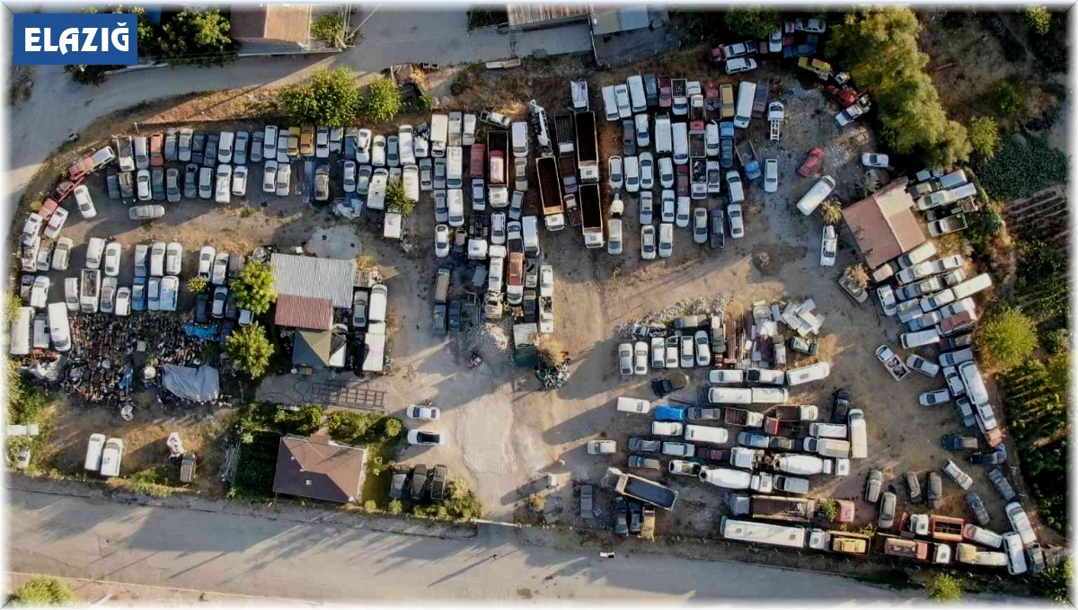 Elazığ'da 25 milyonluk servet, araç mezarlığında göz göre göre çürüyor