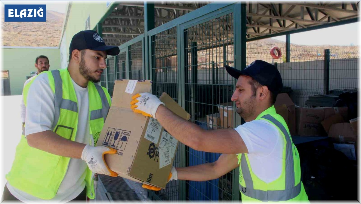 Elazığ'da 25 ton atık dönüştürülerek ekonomiye kazandırıldı