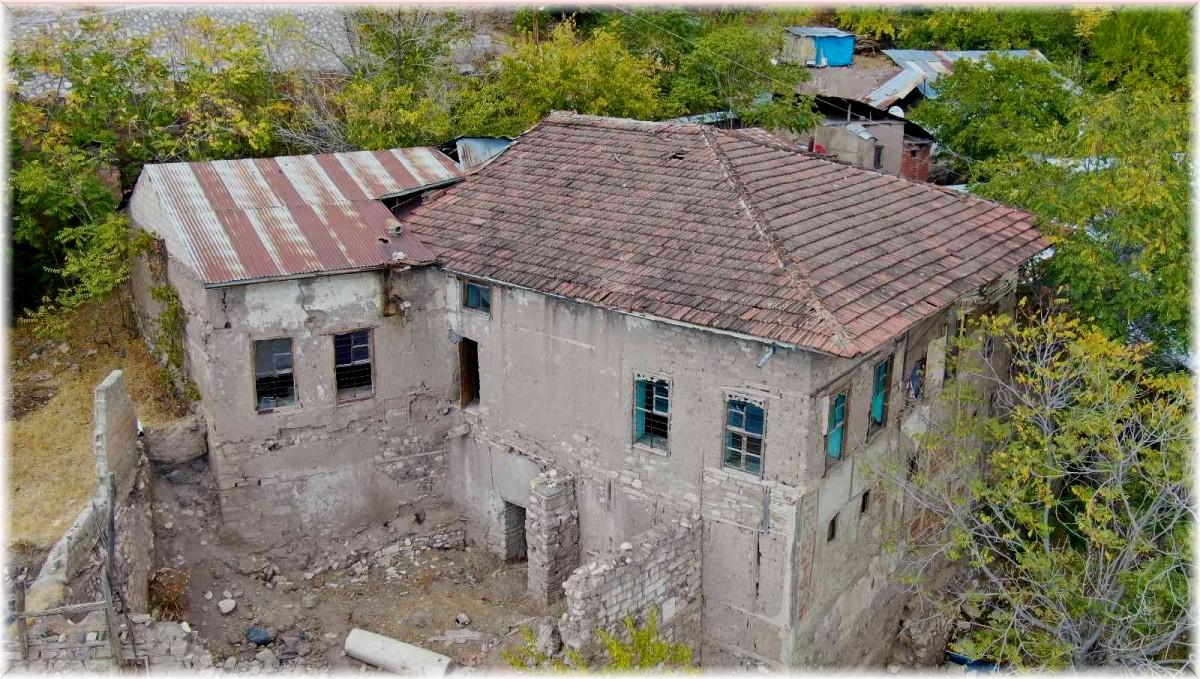 Elazığ'da 3 asırlık Faik Bey Konağı restore edilerek turizme kazandırılmayı bekliyor