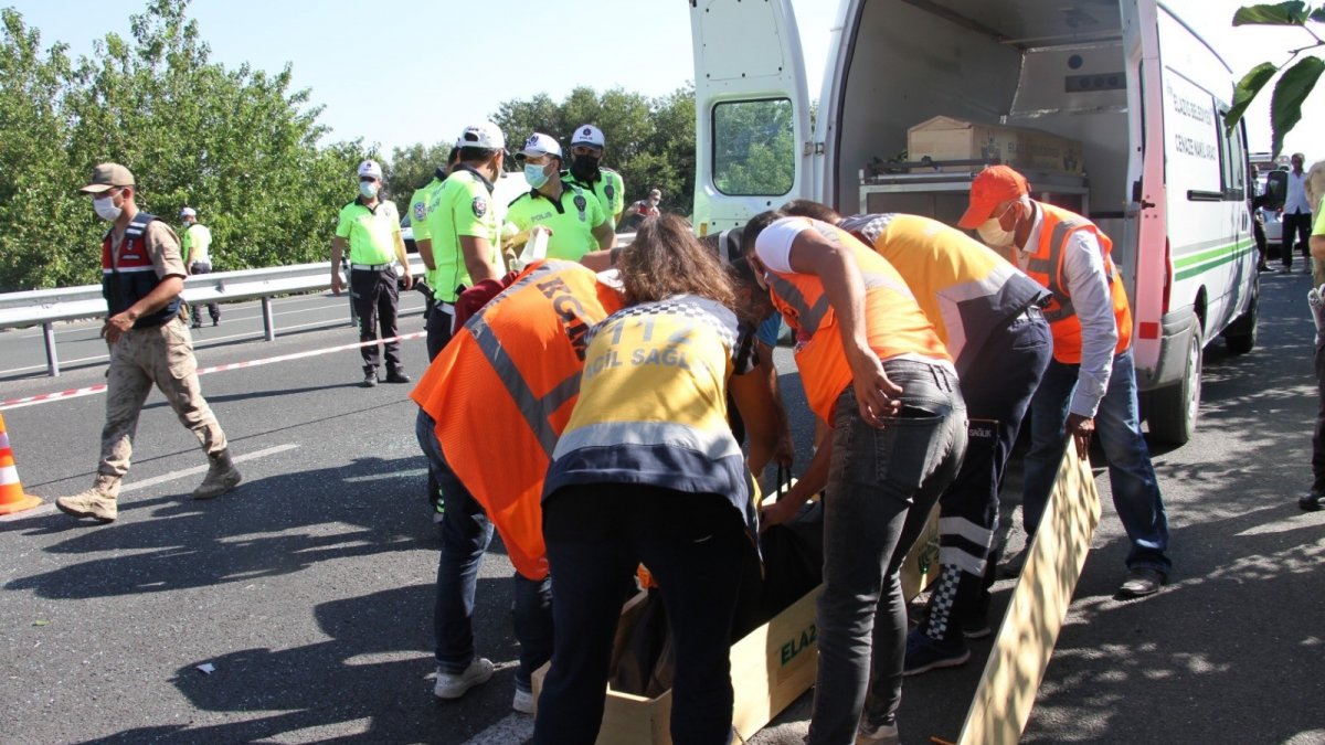Elazığ'da 3 kişinin öldüğü kazada, sürücünün gözüne güneş gelmiş