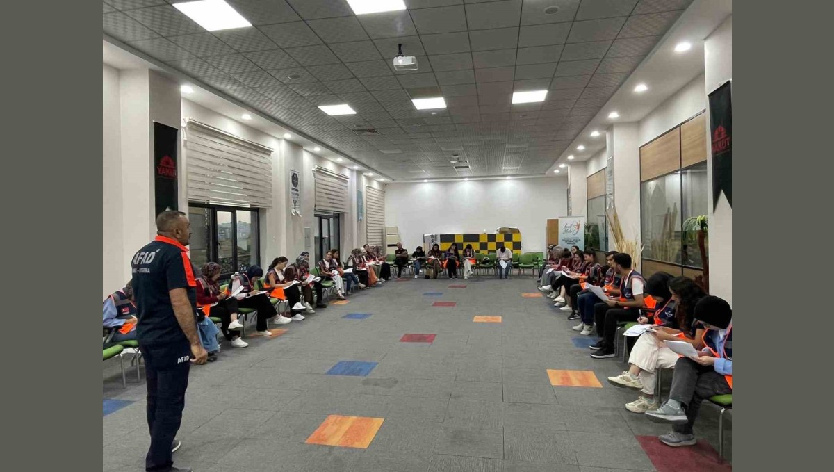 Elazığ'da AFAD gönüllülerinin eğitimleri sürüyor