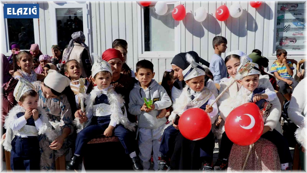 Elazığ'da Ahıska Türkü çocuklar için toplu sünnet töreni düzenlendi