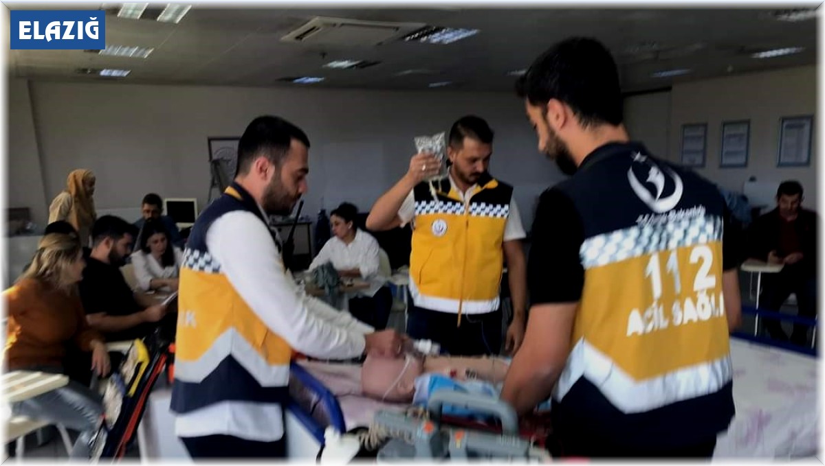 Elazığ'da ambulans servisi çalışanlarına eğitim