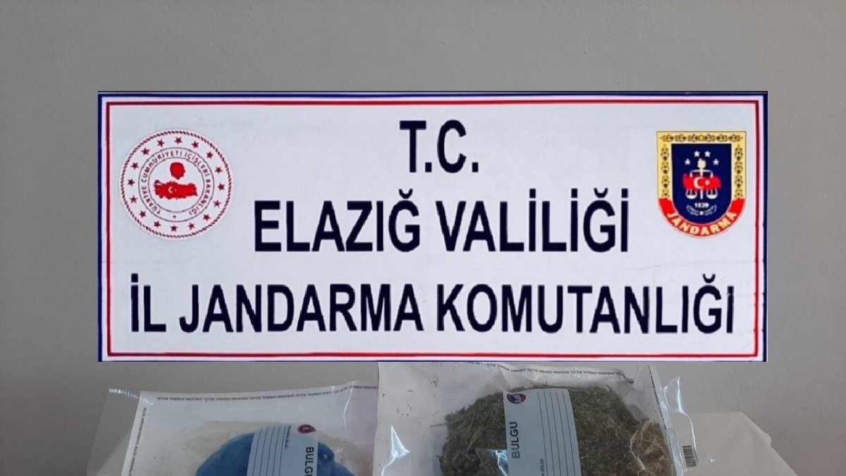 Elazığ'da araca zulalanmış vaziyette 1 buçuk kilo esrar ele geçirildi