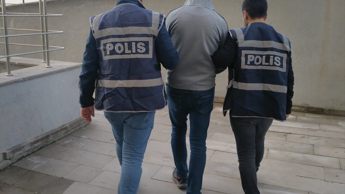 Elazığ'da asayiş operasyonunda 17'si firari hükümlü 18 kişi yakalandı