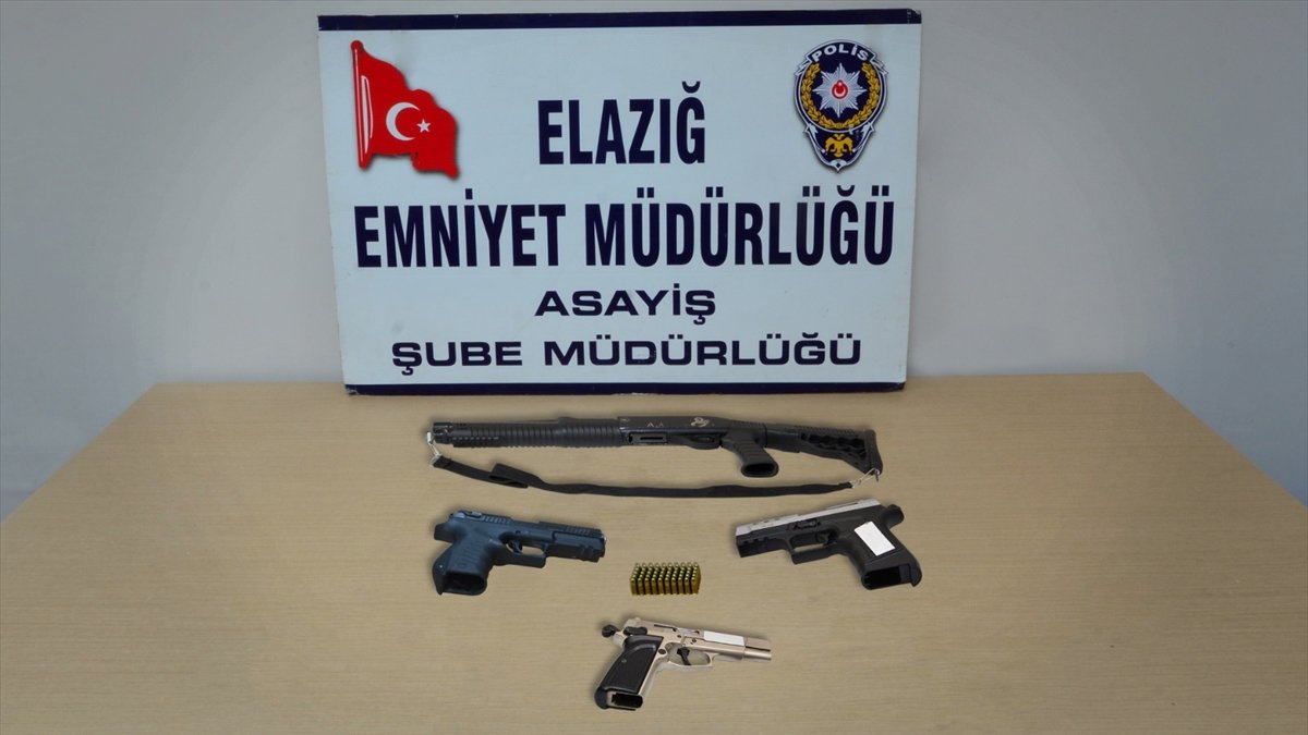 Elazığ'da asayiş uygulamalarında yakalanan 25 zanlı tutuklandı