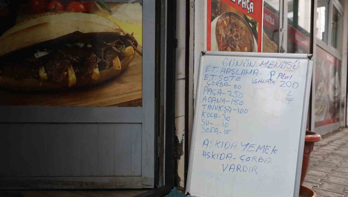 Elazığ'da 'askıda yemek ve çorba' uygulaması yürek ısıttı