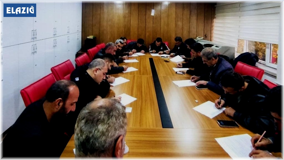 Elazığ'da avcı adaylarına yönelik sınav