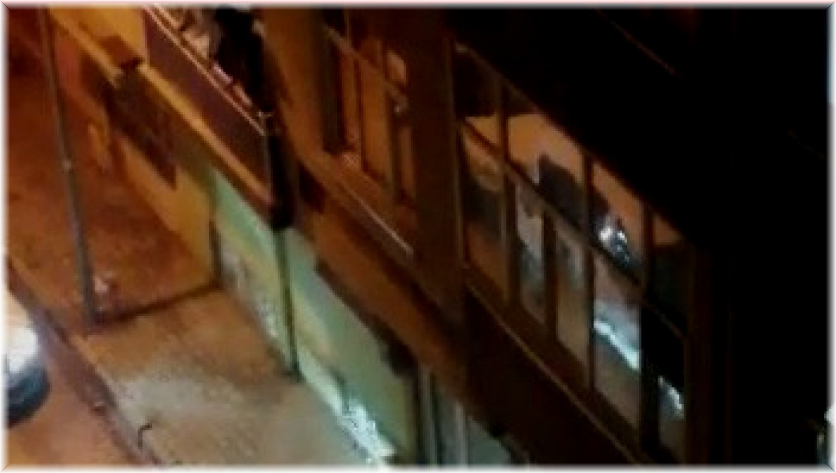 Elazığ'da bıçaklı kavga: 1 yaralı