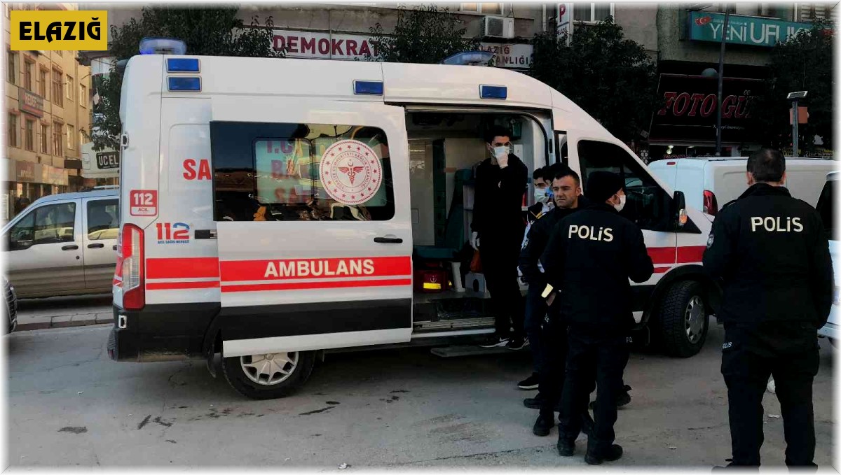 Elazığ'da bıçaklı kavga: 2 yaralı