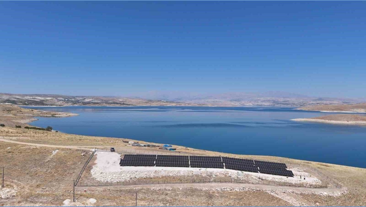 Elazığ'da bin 328 dekar arazi suya kavuştu