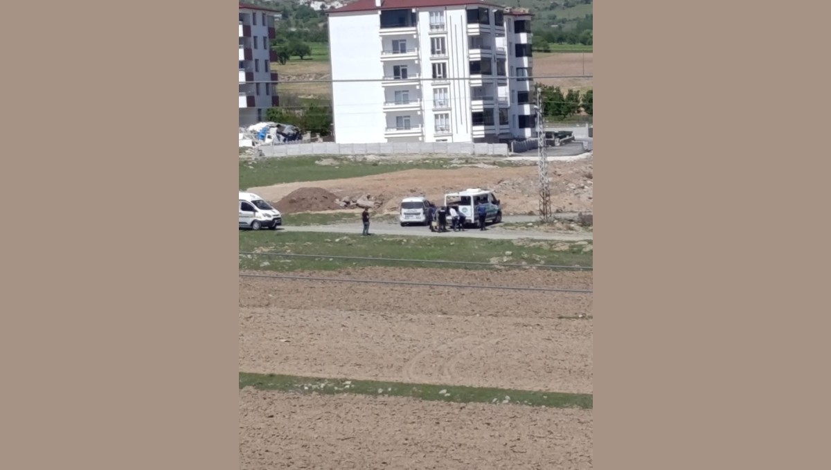 Elazığ'da bir kişi boş arazide ölü bulundu