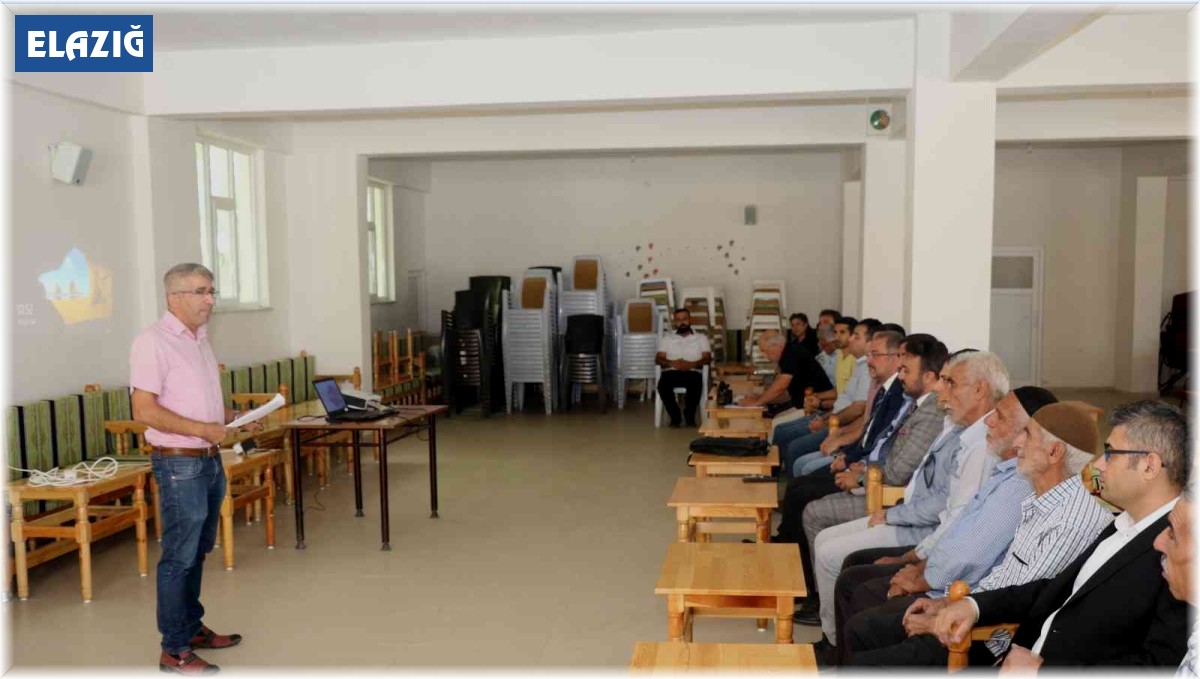 Elazığ'da çiftçilere 'İklim Değişimi ve Sulama' eğitimi verildi
