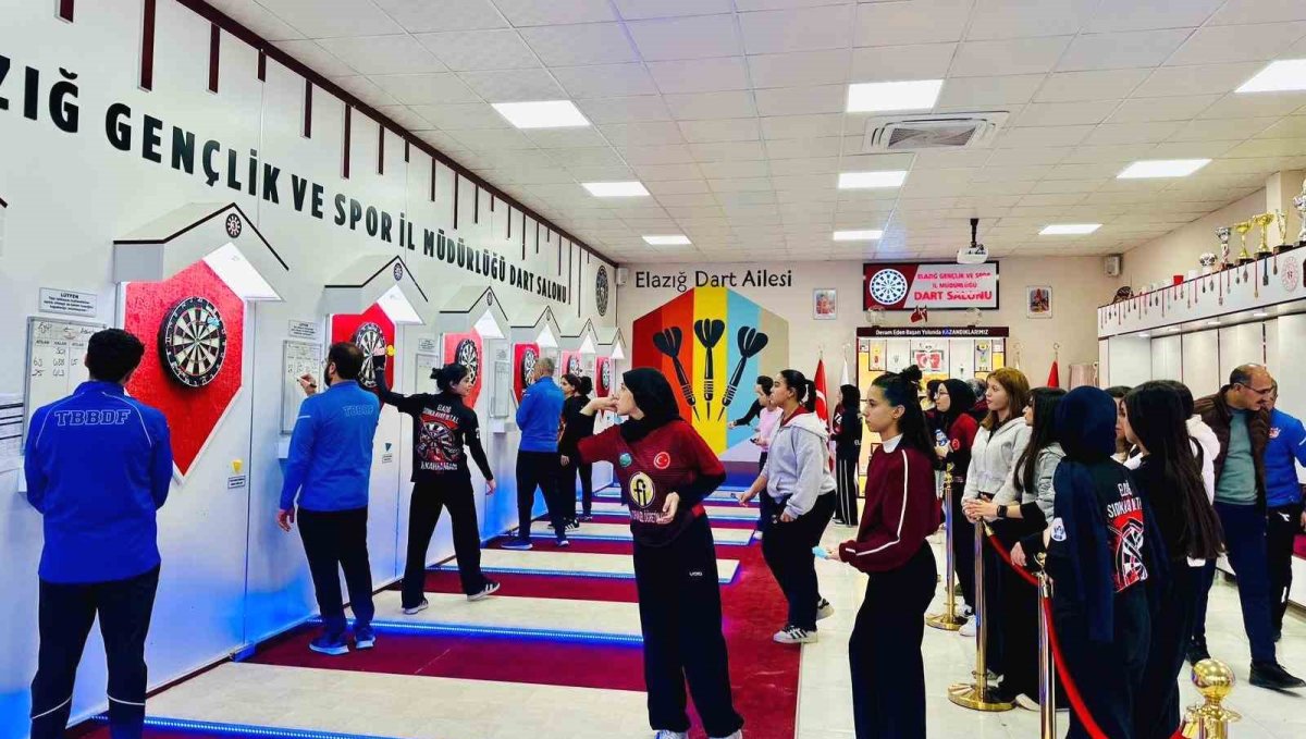 Elazığ'da dart müsabakaları sona erdi
