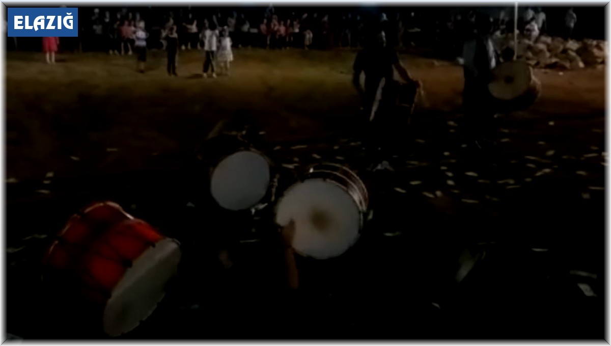 Elazığ'da 'Davulcu tutulması': 5 davulcunun şovu kameralarda