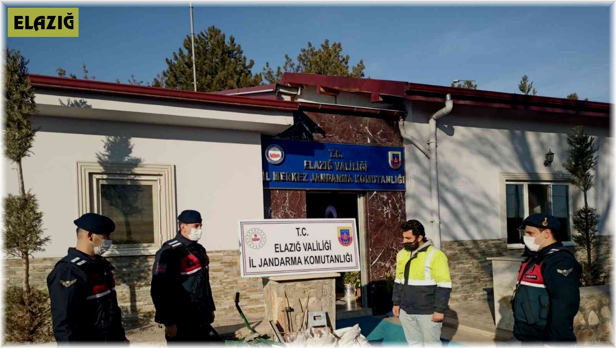 Elazığ'da demir malzeme çalan 5 şüpheli yakalandı