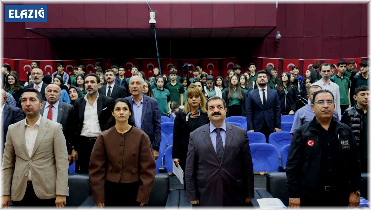 Elazığ'da 'Deprem Bilinci ve Sivil Toplum Dayanışması' paneli düzenlendi