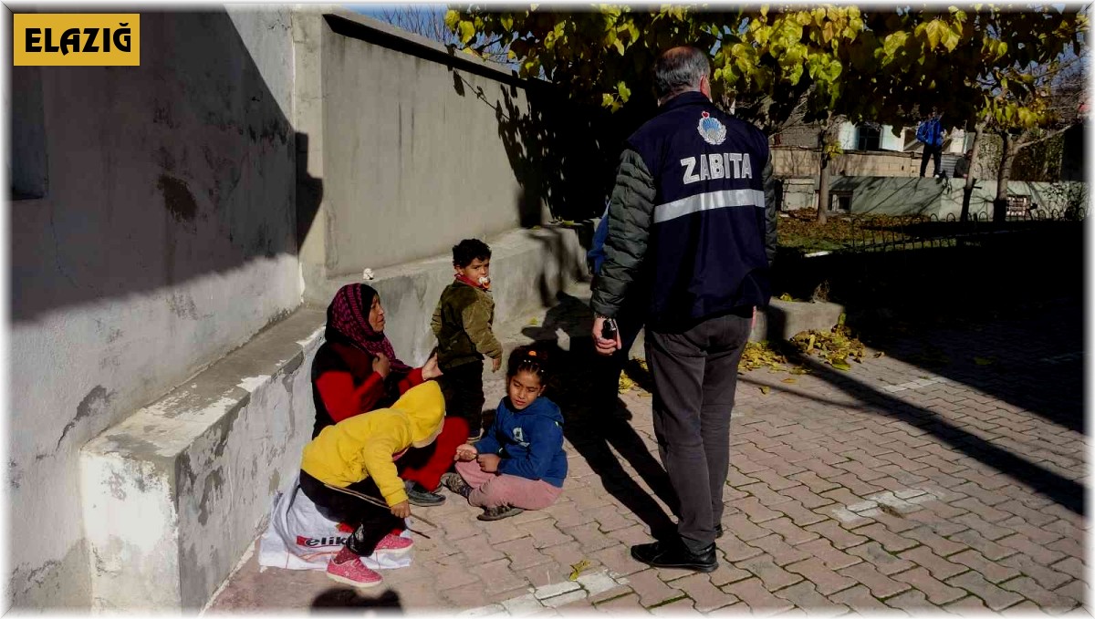 Elazığ'da dilenci operasyonları sürüyor: Bir yılda bin 900 dilenci toplandı