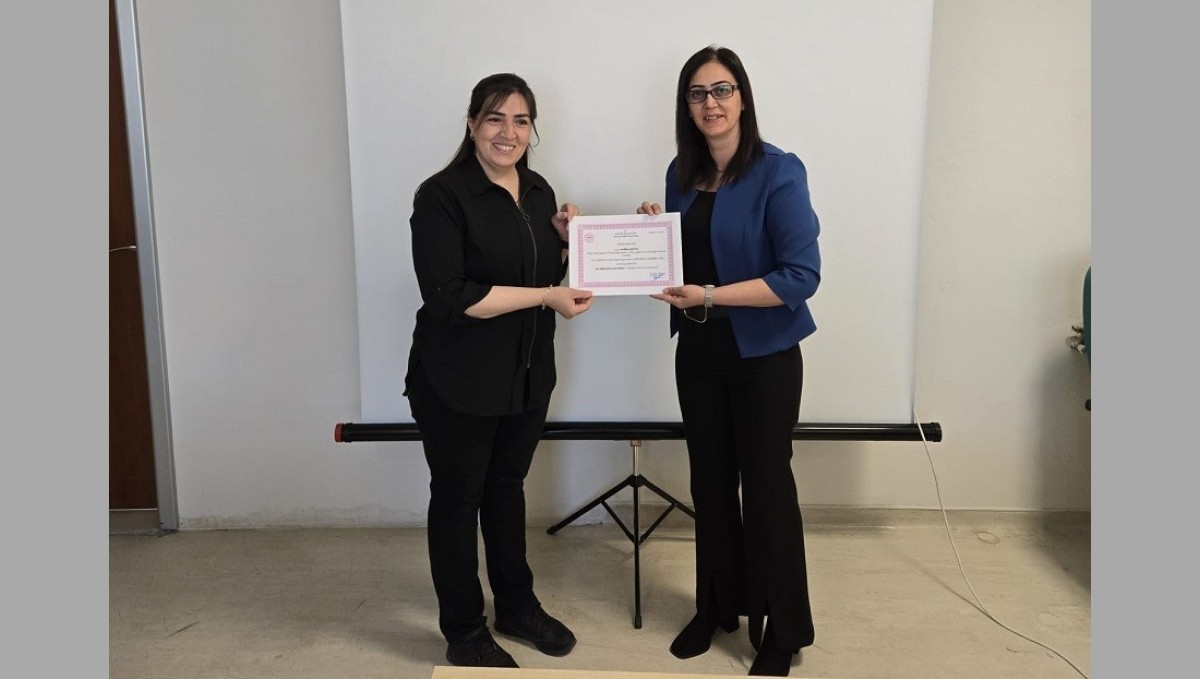 Elazığ'da ebelere doğuma hazırlık eğitimi