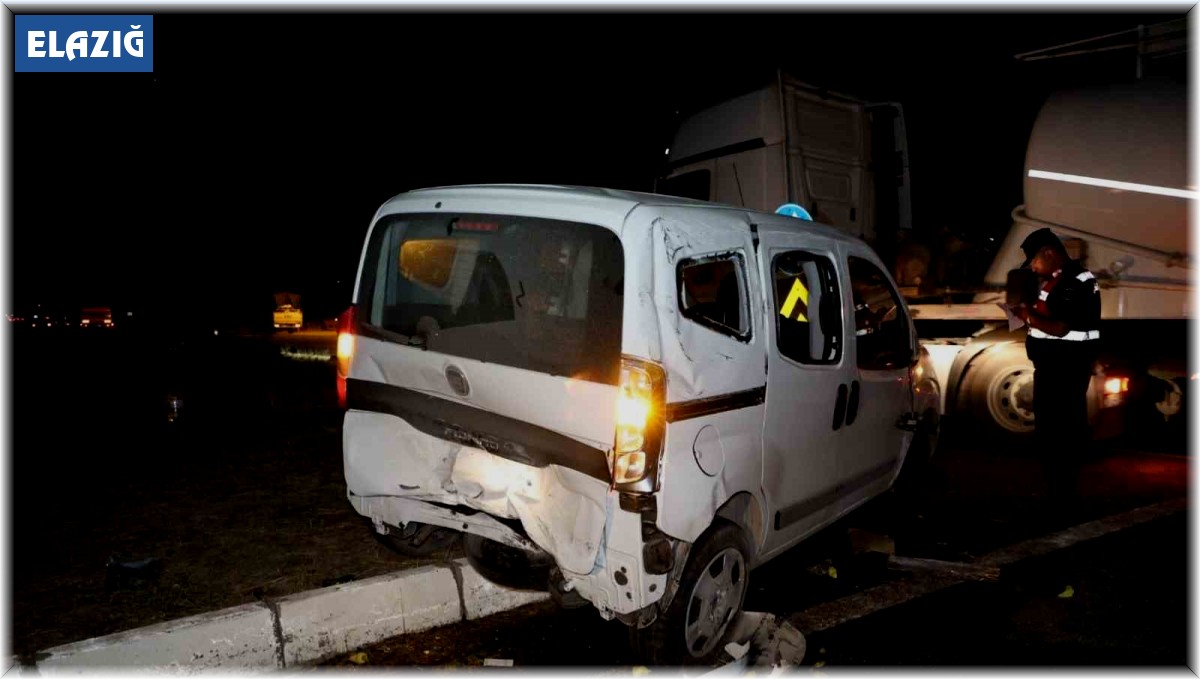 Elazığ'da feci kaza: 7 yaralı