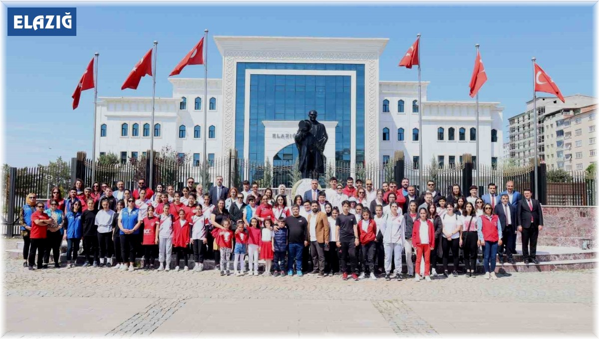 Elazığ'da 'Gençlik Haftası' etkinlikleri başladı