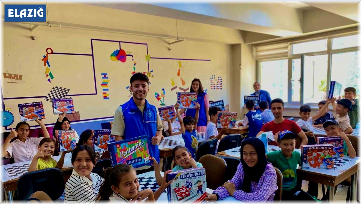 Elazığ'da gençlik merkezleri eğitimlerini sürdürüyor