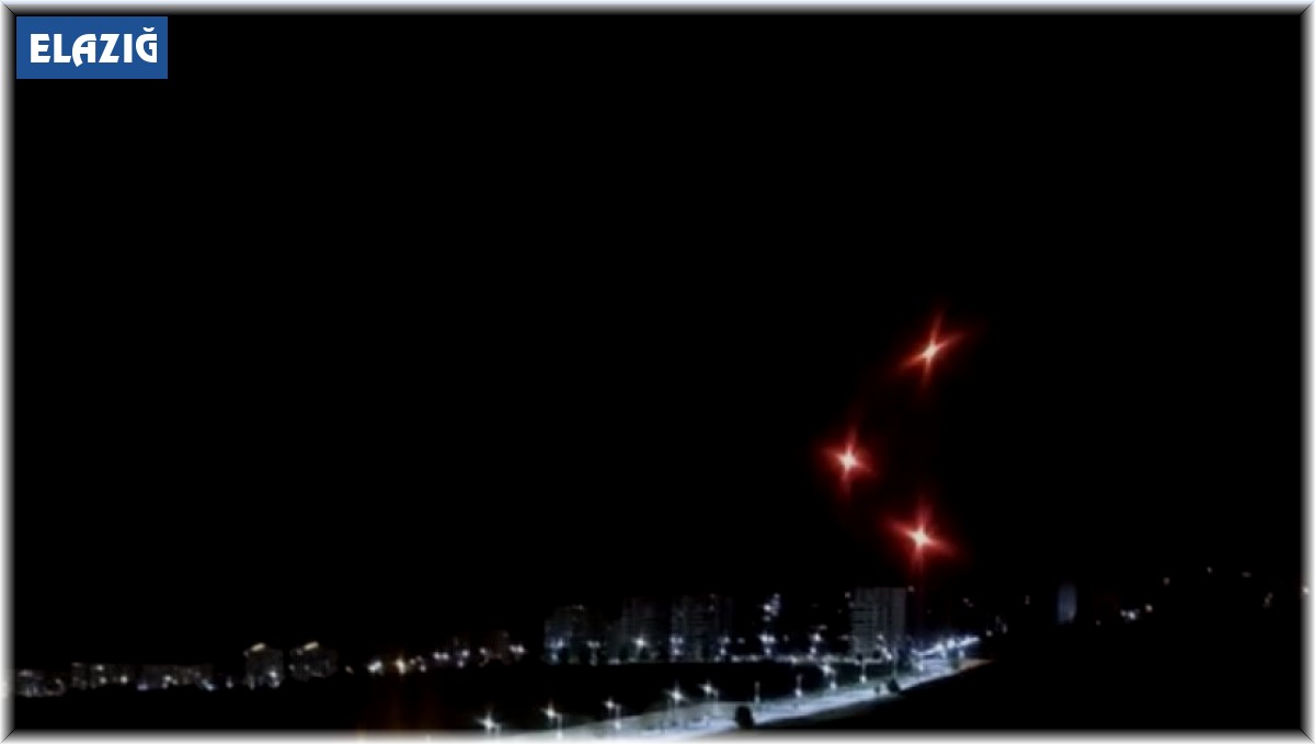 Elazığ'da gökyüzünde ortaya çıkan ışıklar merak uyandırdı