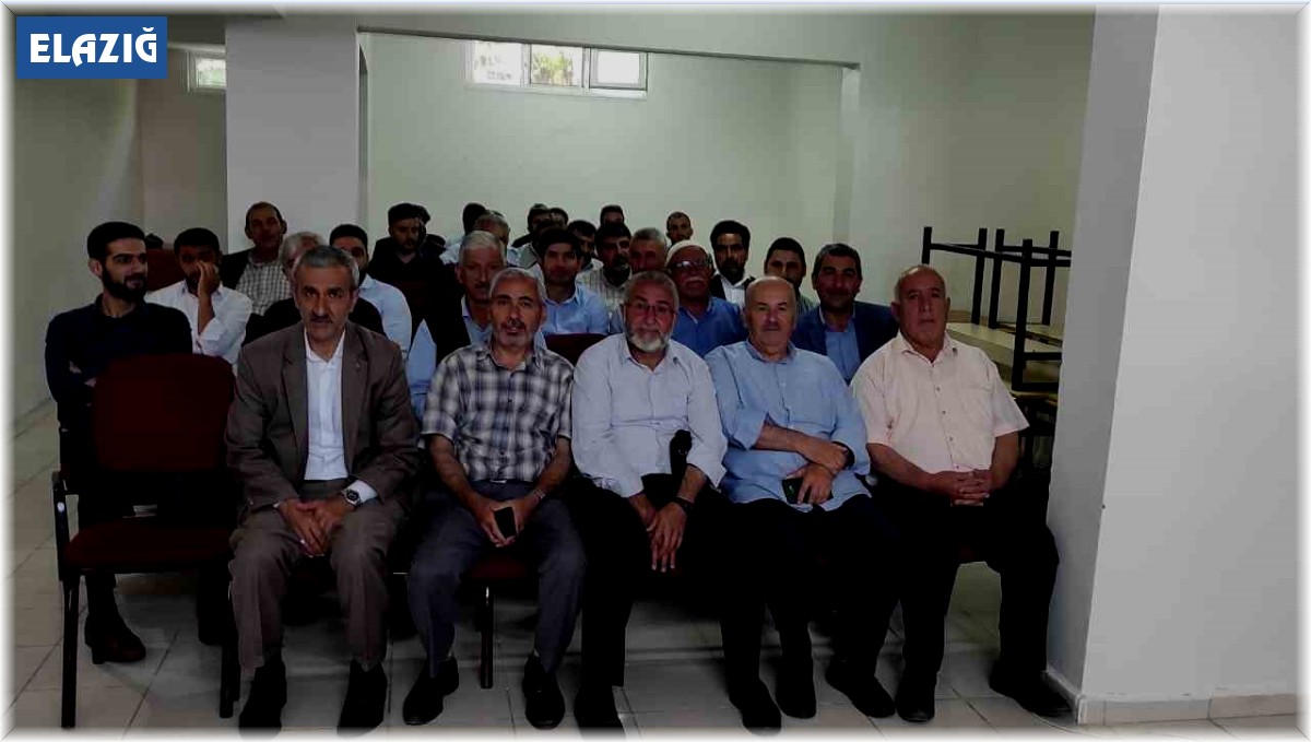 Elazığ'da imam hatip ve müezzin kayyımlarına seminer